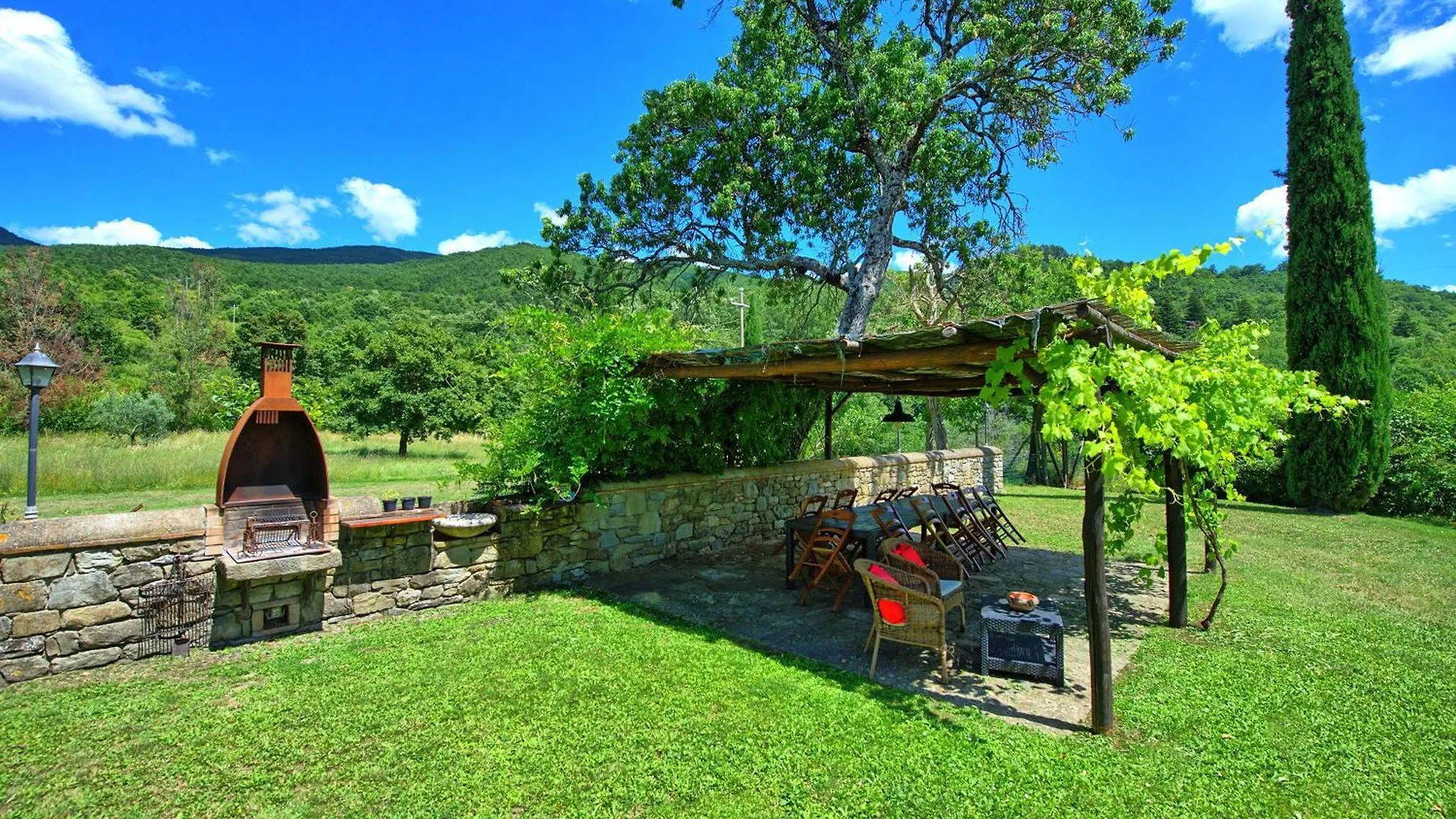 Poggiolino By Posarellivillas Chitignano 0*,